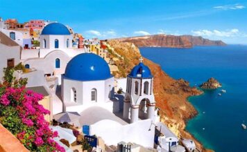 Top 10 Most Colorful Places in the World