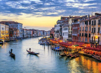 12 Most Instagrammable Places In Venice