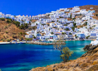 Best Greek Islands to Visit on a Budget