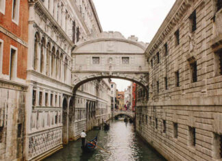 7 Of The Most Mysterious Places In Venice