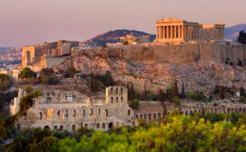 Must- See Places In Greece For Your Bucket List