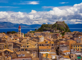 Top 10 Greek Islands To Visit on $50/Day