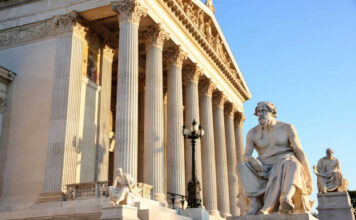 Top 10 Interesting Facts About Ancient Greece