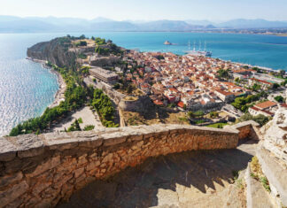 The 10 Most Beautiful Cities Of Greece