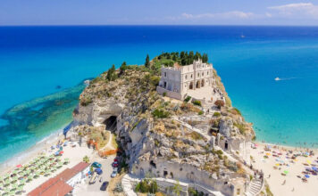 10 Magical Places To Visit In Italy