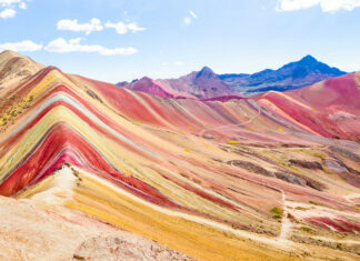 7 Places On Earth That Look Like From Another Planet
