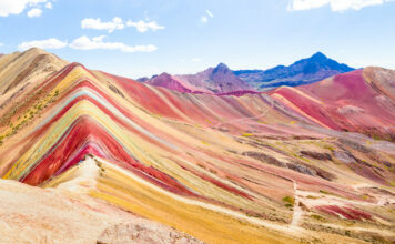 7 Places On Earth That Look Like From Another Planet