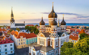 Top 10 Charming Old Towns In Europe