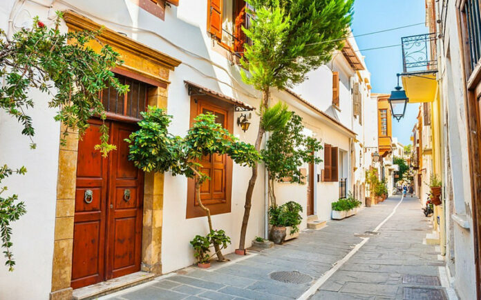 Top 10 Most Beautiful Old Towns in Greece