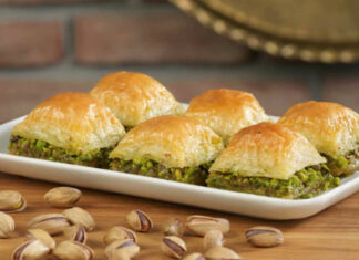 10 Tempting Greek Dishes That Will Move You To The Mediterranean