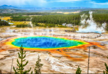 Top 10 Natural Hot Springs In The World