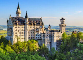 10 Architectural Marvels Unique to Europe